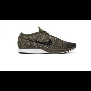 Nike Flyknit Racer Army Green